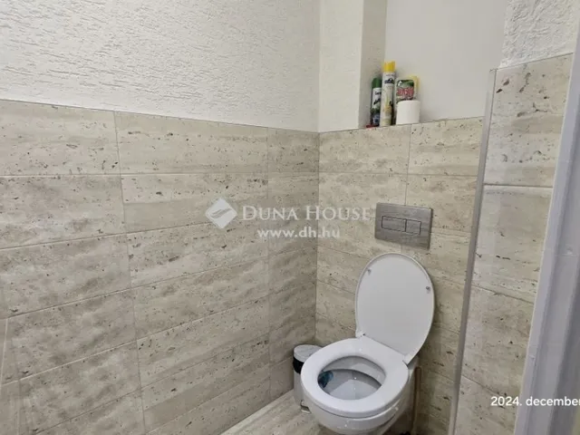 Eladó ház Budapest XVIII. kerület, Miklóstelep 260 nm