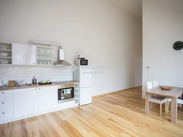 Eladó lakás Budapest VII. kerület 68 nm