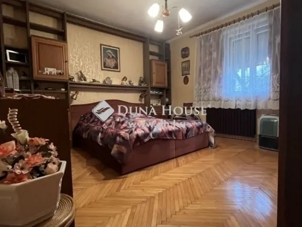 Eladó ház Budapest XVIII. kerület, Szent Imre kertváros 140 nm