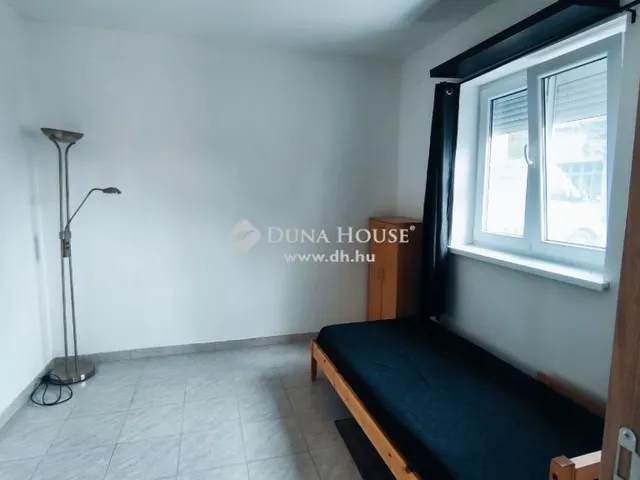 Eladó ház Budapest XXI. kerület 27 nm
