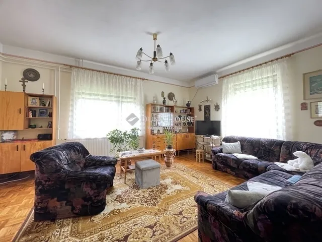 Eladó ház Budapest XX. kerület 160 nm