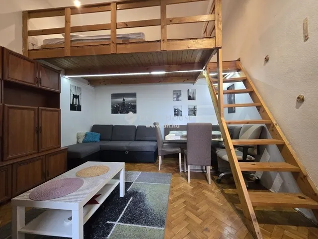 Eladó lakás Budapest VIII. kerület, Józsefváros 26 nm