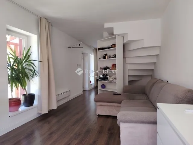 Eladó ház Budapest XVI. kerület, Rákosszentmihály 77 nm