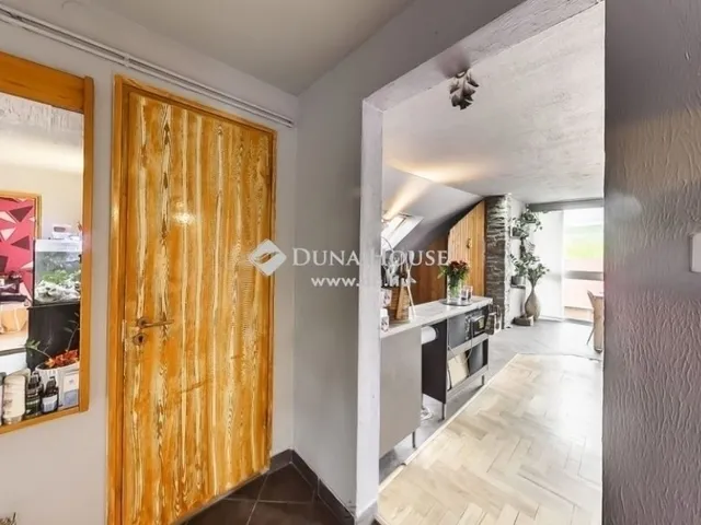 Eladó ház Fót 286 nm