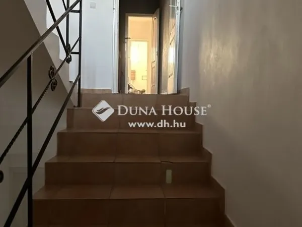 Eladó ház Érd 378 nm