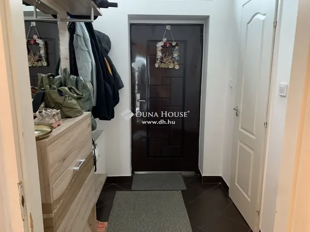 Eladó ház Érd 378 nm