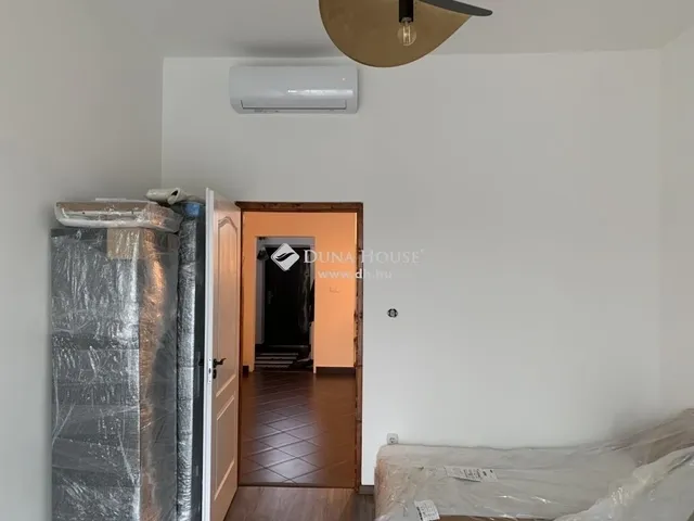 Eladó ház Érd 378 nm