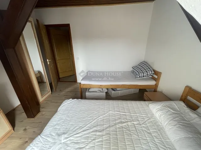 Eladó ház Budaörs 550 nm