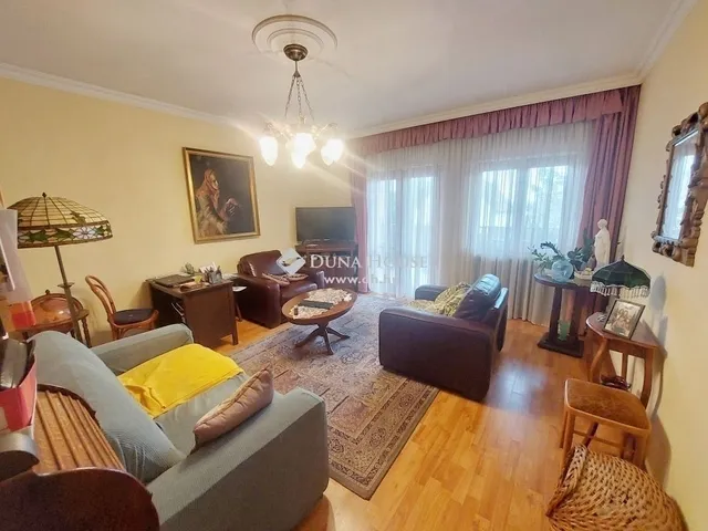 Eladó ház Erdőkertes 205 nm