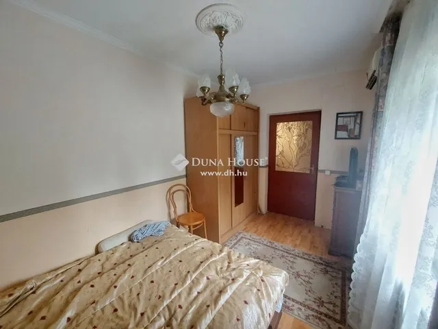 Eladó ház Erdőkertes 205 nm