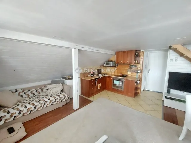 Eladó ház Erdőkertes 205 nm