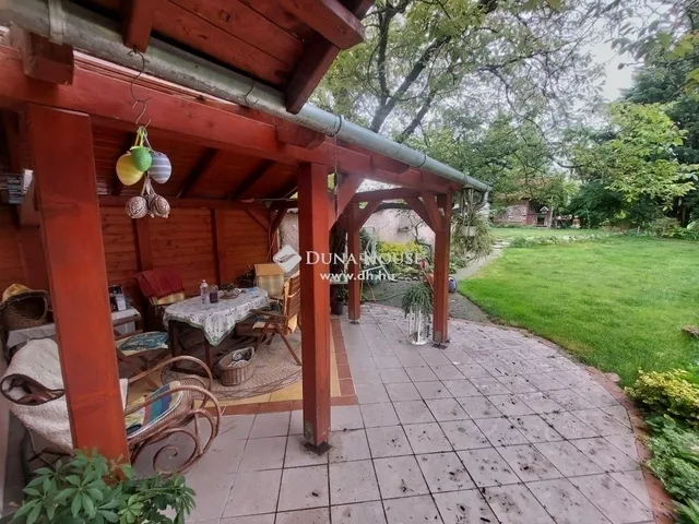 Eladó ház Erdőkertes 205 nm