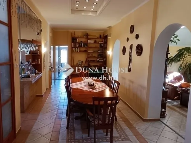 Eladó ház Szentendre 418 nm