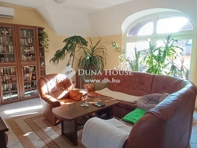 Eladó ház Szentendre 418 nm