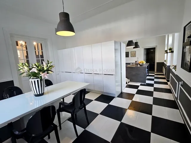 Eladó ház Tápióbicske 500 nm