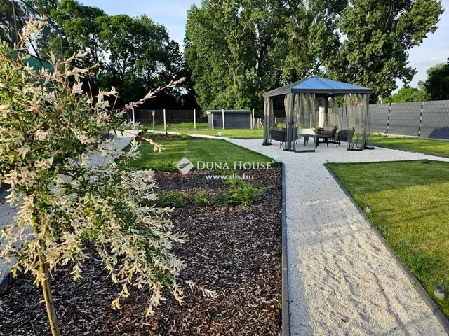 Eladó ház Tápióbicske 500 nm