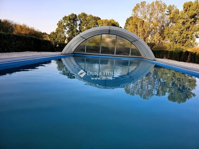 Eladó ház Tápióbicske 500 nm