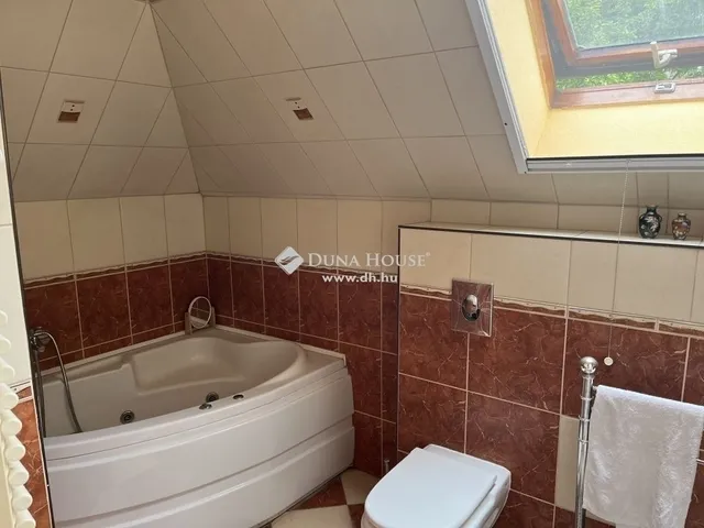 Eladó ház Budaörs 175 nm