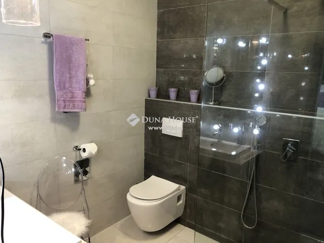 Eladó ház Mogyoród 150 nm