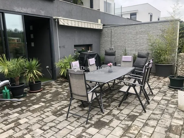 Eladó ház Mogyoród 150 nm