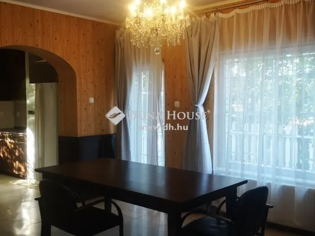 Eladó ház Nagykovácsi 219 nm