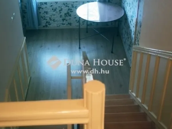 Eladó ház Nagykovácsi 219 nm