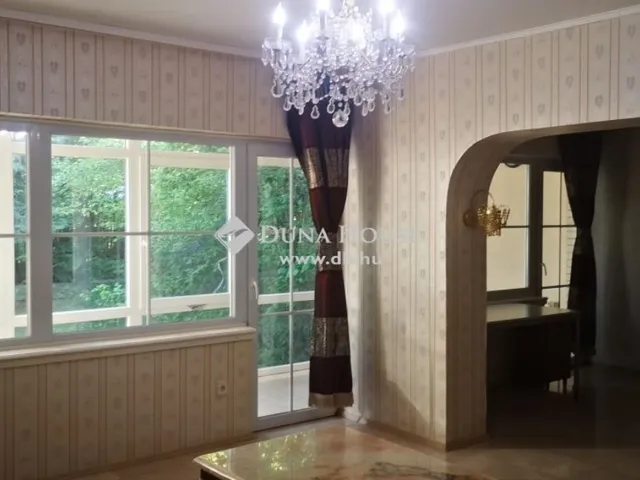 Eladó ház Nagykovácsi 219 nm