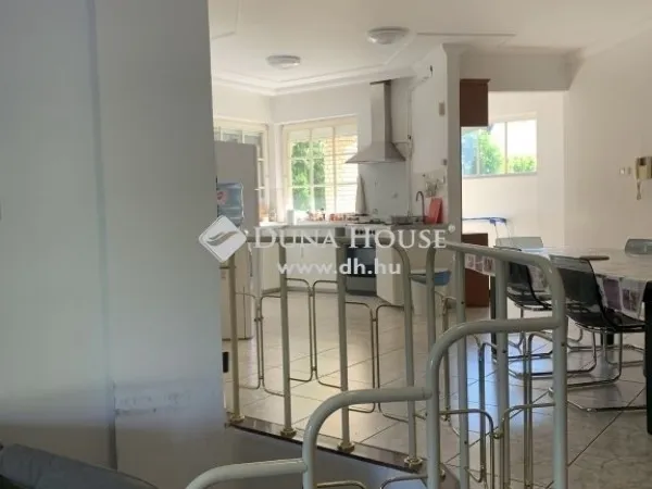 Eladó ház Érd 200 nm