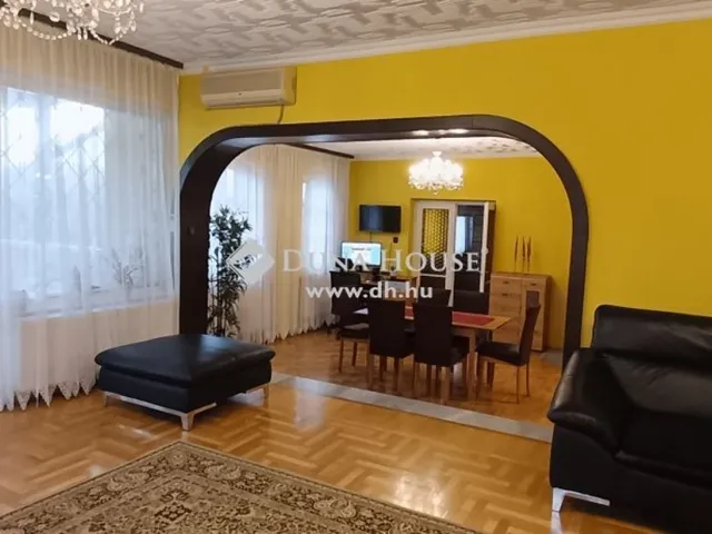 Eladó ház Budaörs 457 nm