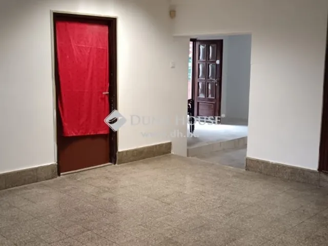 Eladó ház Budaörs 457 nm