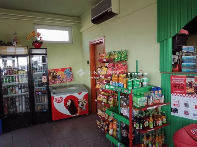 Eladó kereskedelmi és ipari ingatlan Tápiószőlős 92 nm