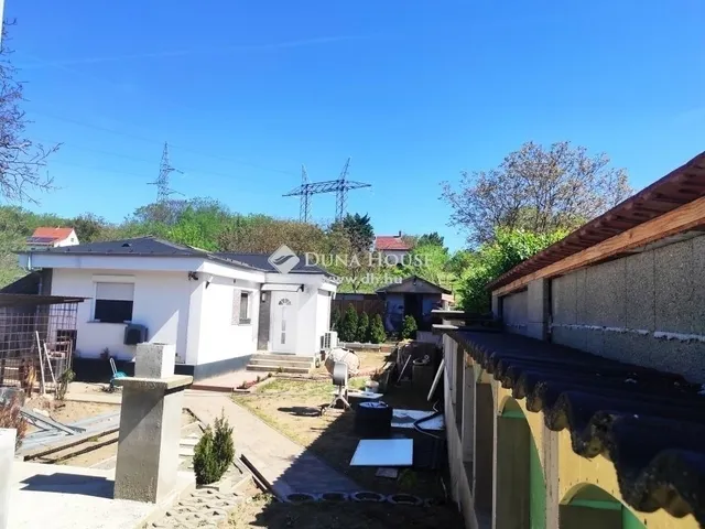 Eladó ház Mogyoród 180 nm