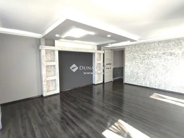 Eladó ház Mogyoród 180 nm