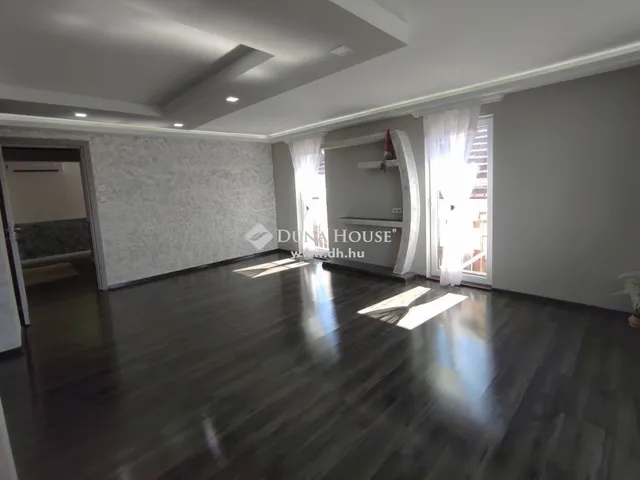 Eladó ház Mogyoród 180 nm