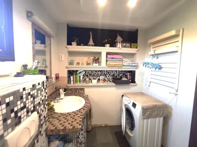 Eladó ház Mogyoród 180 nm