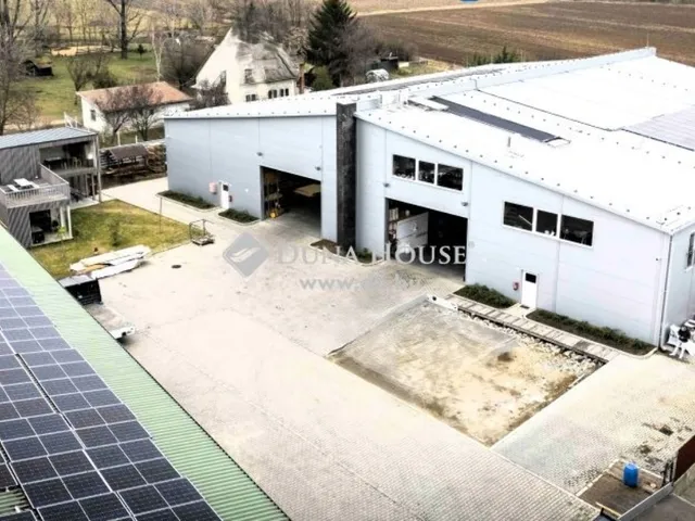 Eladó kereskedelmi és ipari ingatlan Nagytarcsa 3800 nm