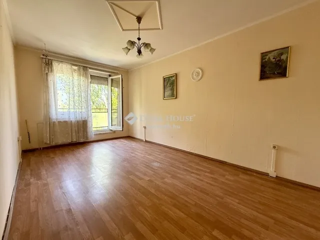 Eladó lakás Budapest XVI. kerület 47 nm