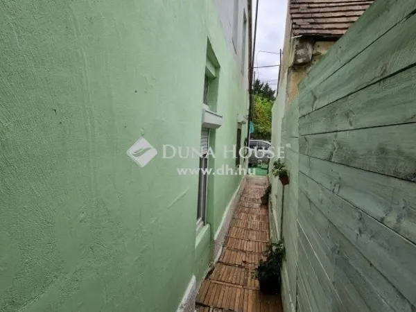 Eladó ház Budapest XXII. kerület, Budafok 145 nm