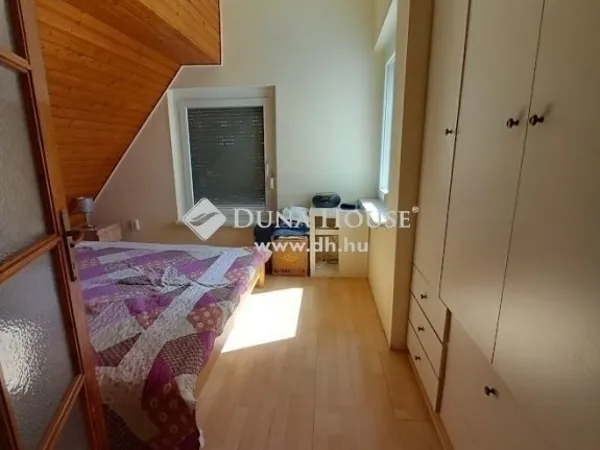 Eladó lakás Solymár 65 nm