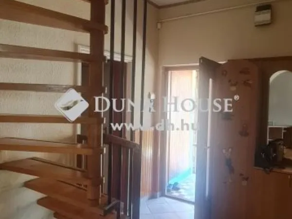 Eladó ház Vecsés 160 nm