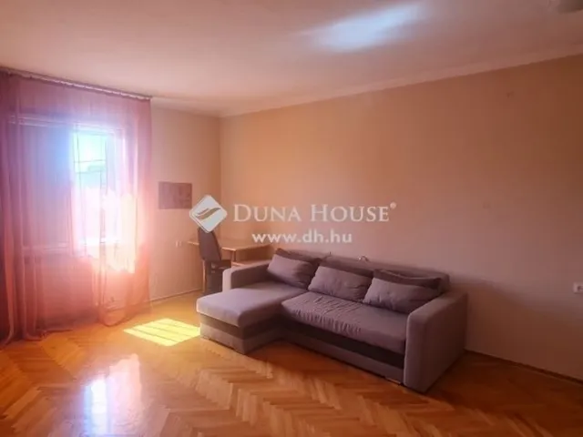 Eladó ház Vecsés 160 nm