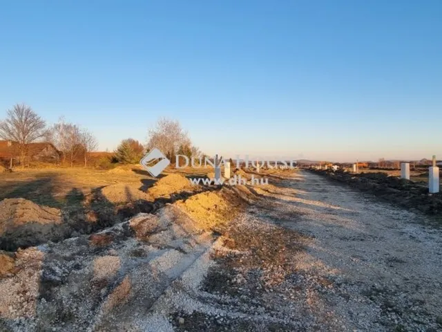 Eladó ház Zsámbék 102 nm