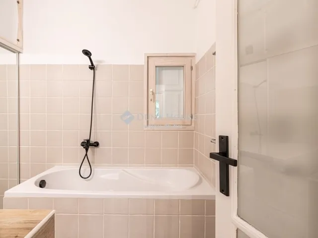 Eladó lakás Pomáz 140 nm