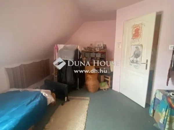 Eladó ház Veresegyház 210 nm