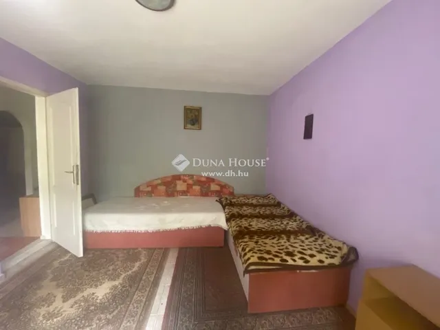 Eladó ház Veresegyház 210 nm
