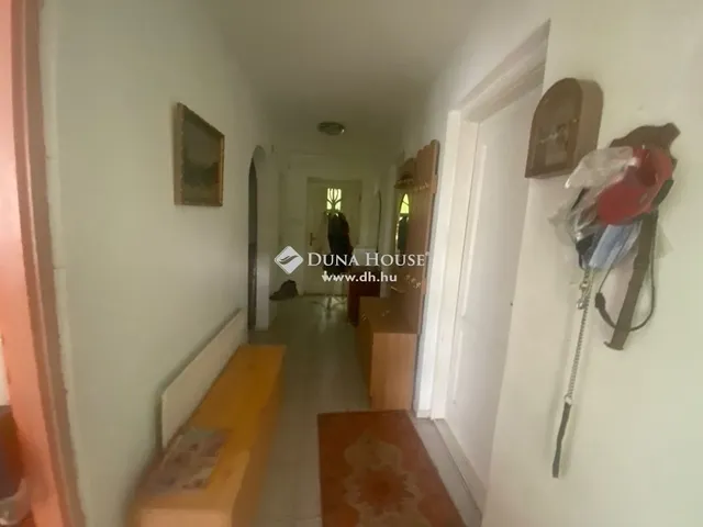 Eladó ház Veresegyház 210 nm