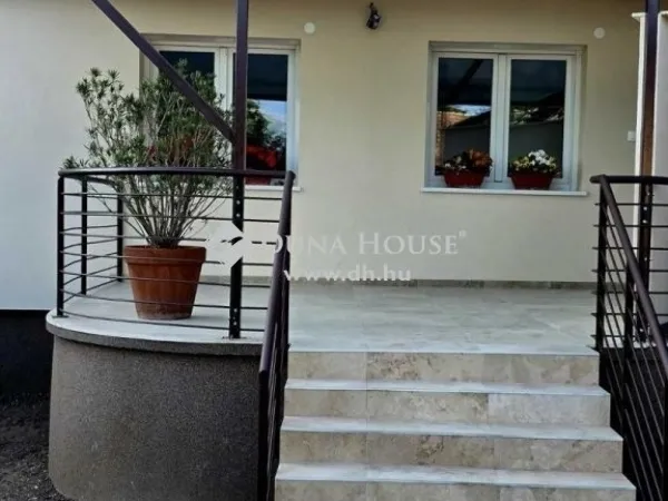 Eladó lakás Vecsés 85 nm