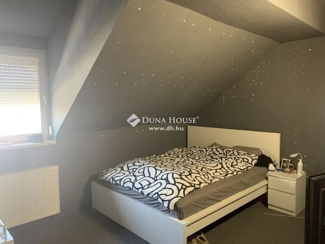 Eladó ház Fót 298 nm