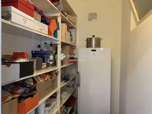 Eladó ház Fót 298 nm