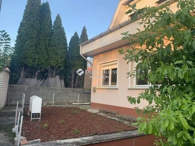 Eladó ház Fót 298 nm